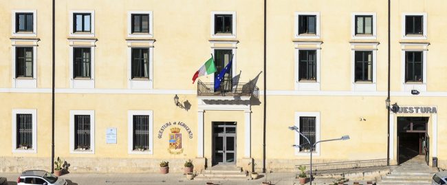 Sospeso un locale dell’Agrigentino per cinque giorni: vendevano alcolici a minori