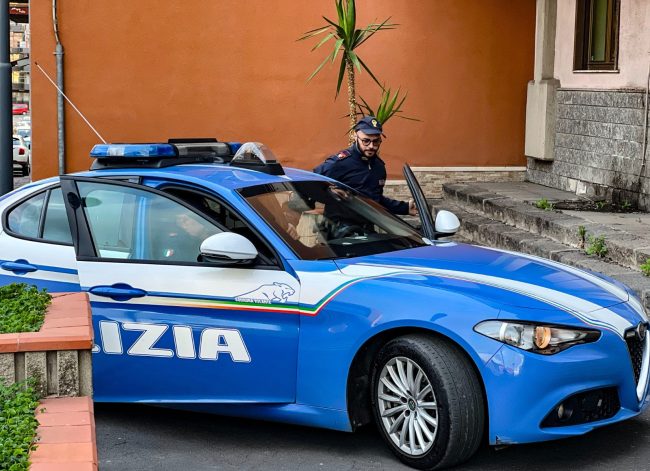 Adrano, viola la sorveglianza speciale: arrestato un 26enne