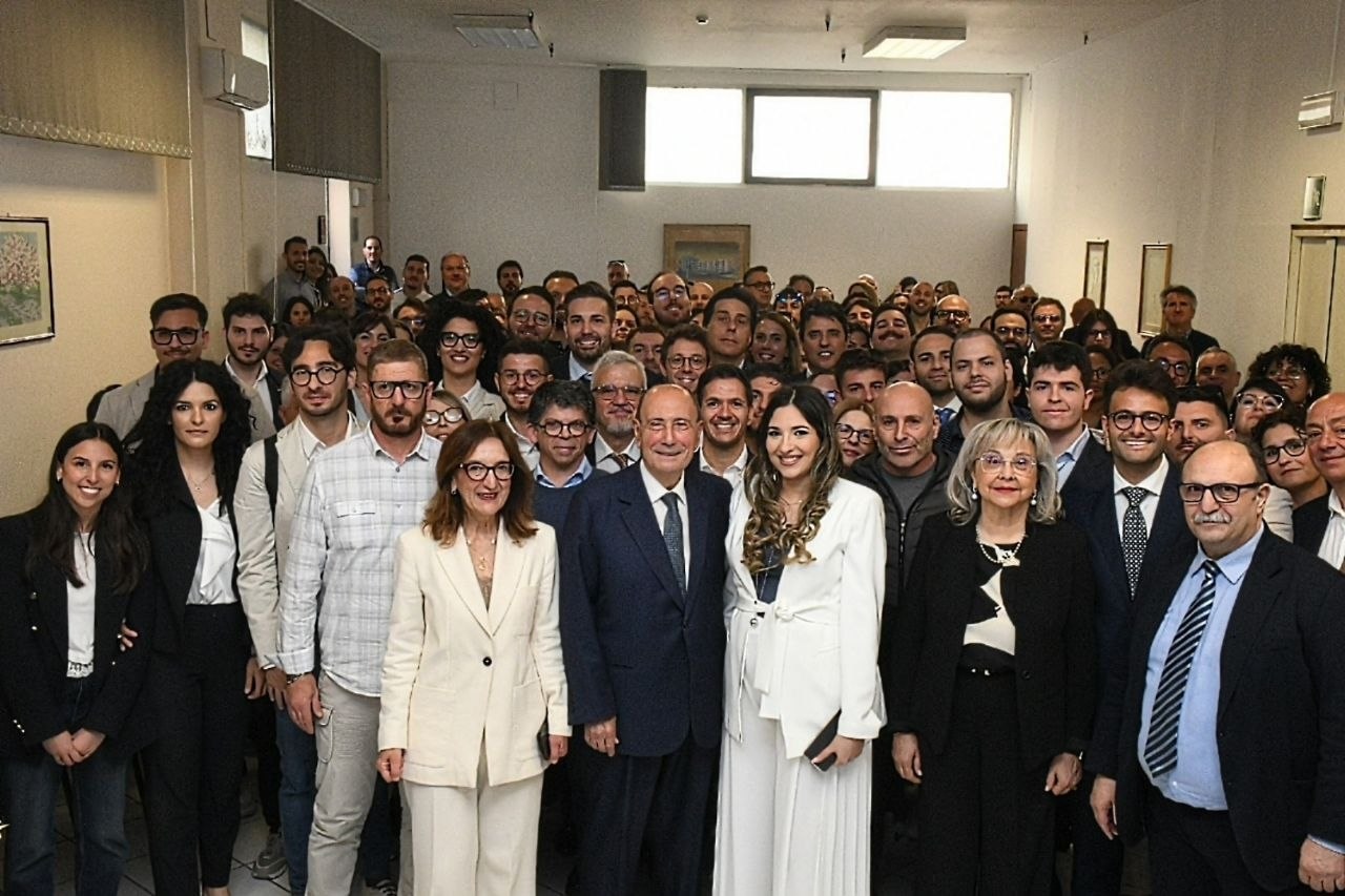 Regione Siciliana, 116 assunzioni a tempo indeterminato: Schifani ai nuovi dipendenti “Siate motore di crescita per la Sicilia”