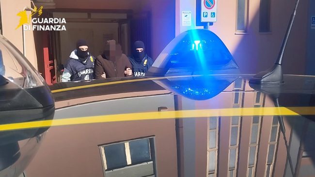 Scoperto a Caltanissetta un giro di droga da oltre 2 milioni di euro – VIDEO