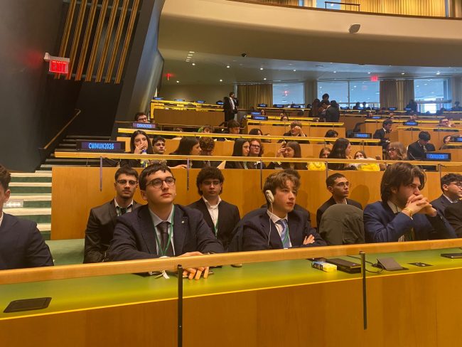 Dialogo, confronto e futuro: gli studenti del “Cannizzaro” di Catania protagonisti al Change the World Model United Nations 2026