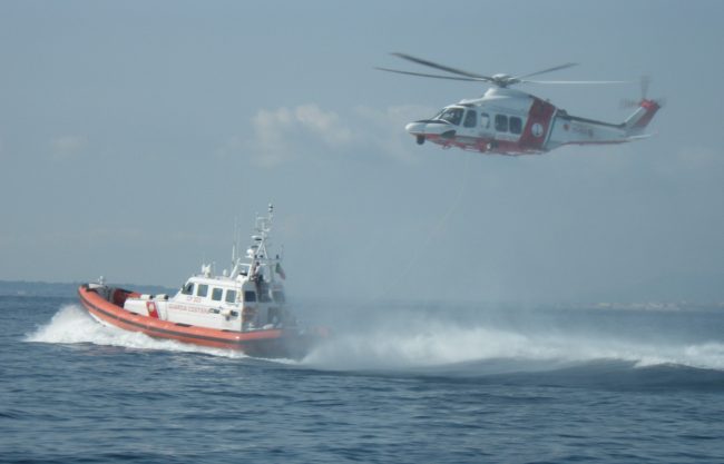 Terzo giorno di ricerche per il ragazzo danese disperso in mare a Lido di Noto