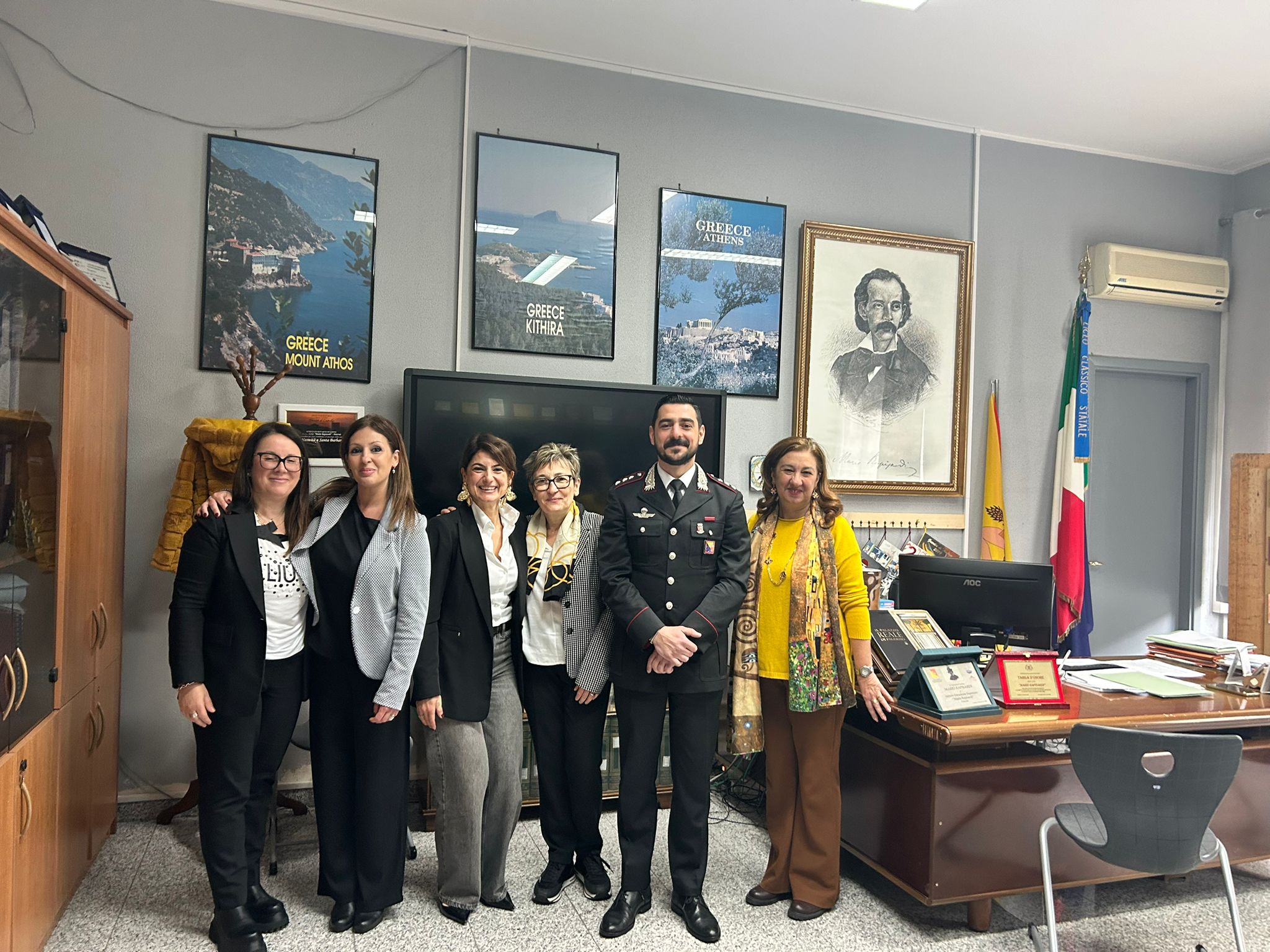 “Oltre il web”, conferenza sul bullismo e cyberbullismo all’Istituto “Rapisardi” di Paternò