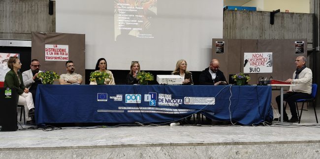 Quando la rabbia si fa coraggio: al “De Nicola” di San Giovanni La Punta la sofferenza si trasforma in riscatto