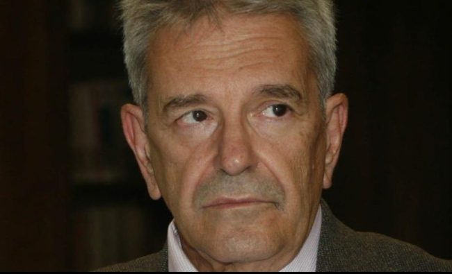 Addio a Romano Luperini. “Insegnanti, non siate tecnici”: l’appello per una scuola (ancora) umana