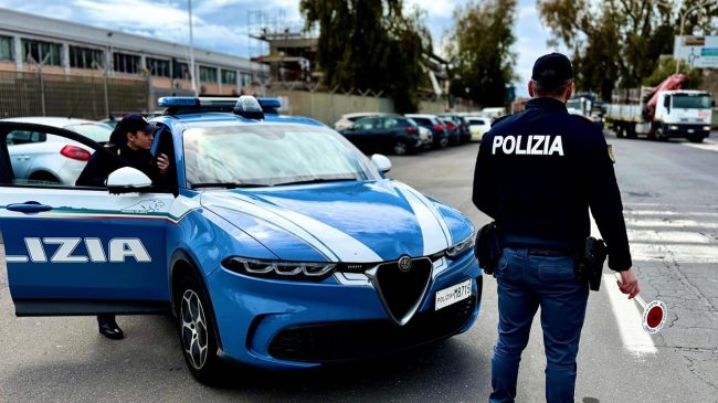 Controlli di polizia a Catania, lo schieramento messo in campo per le feste di Pasqua