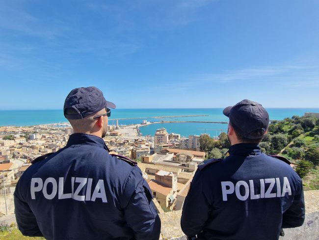 Porto Empedocle, rubano oltre 250 metri di cavi di rame: due arresti