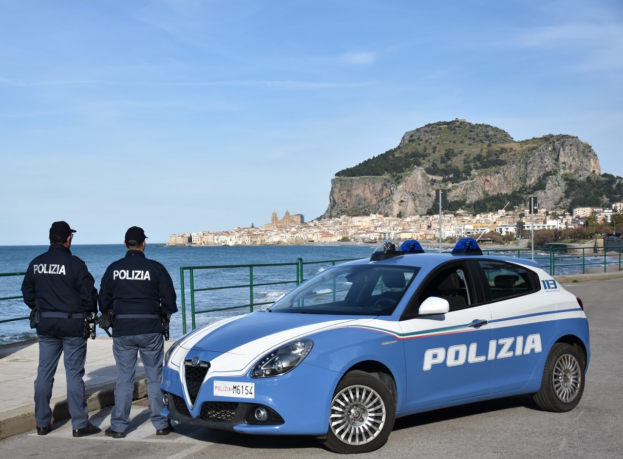 Cefalù, scoperte irregolarità nella vendita di alcolici: sospesa la licenza a una nota struttura ricettiva