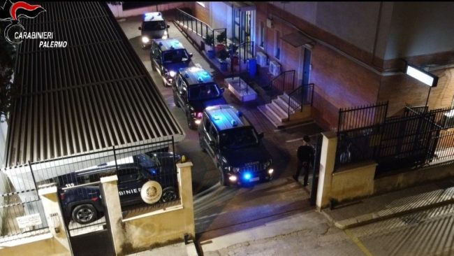 Controlli a tappeto nel Palermitano: raffica di denunce. Guai per droga e guida senza patente