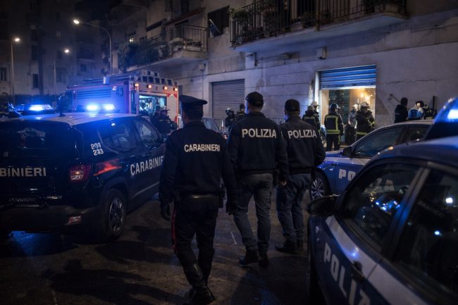 Maxi blitz antimafia nella notte a Palermo: 32 fermati tra Brancaccio e Sperone