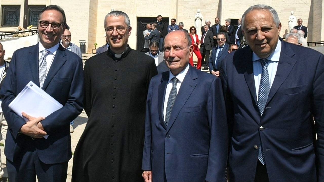 Nuova piazza e molto altro per il quartiere Zen di Palermo