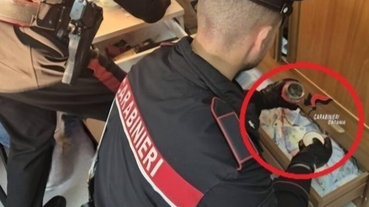 Spaccio a Catania, trovata dai carabinieri una casa di spaccio nel quartiere San Cristoforo