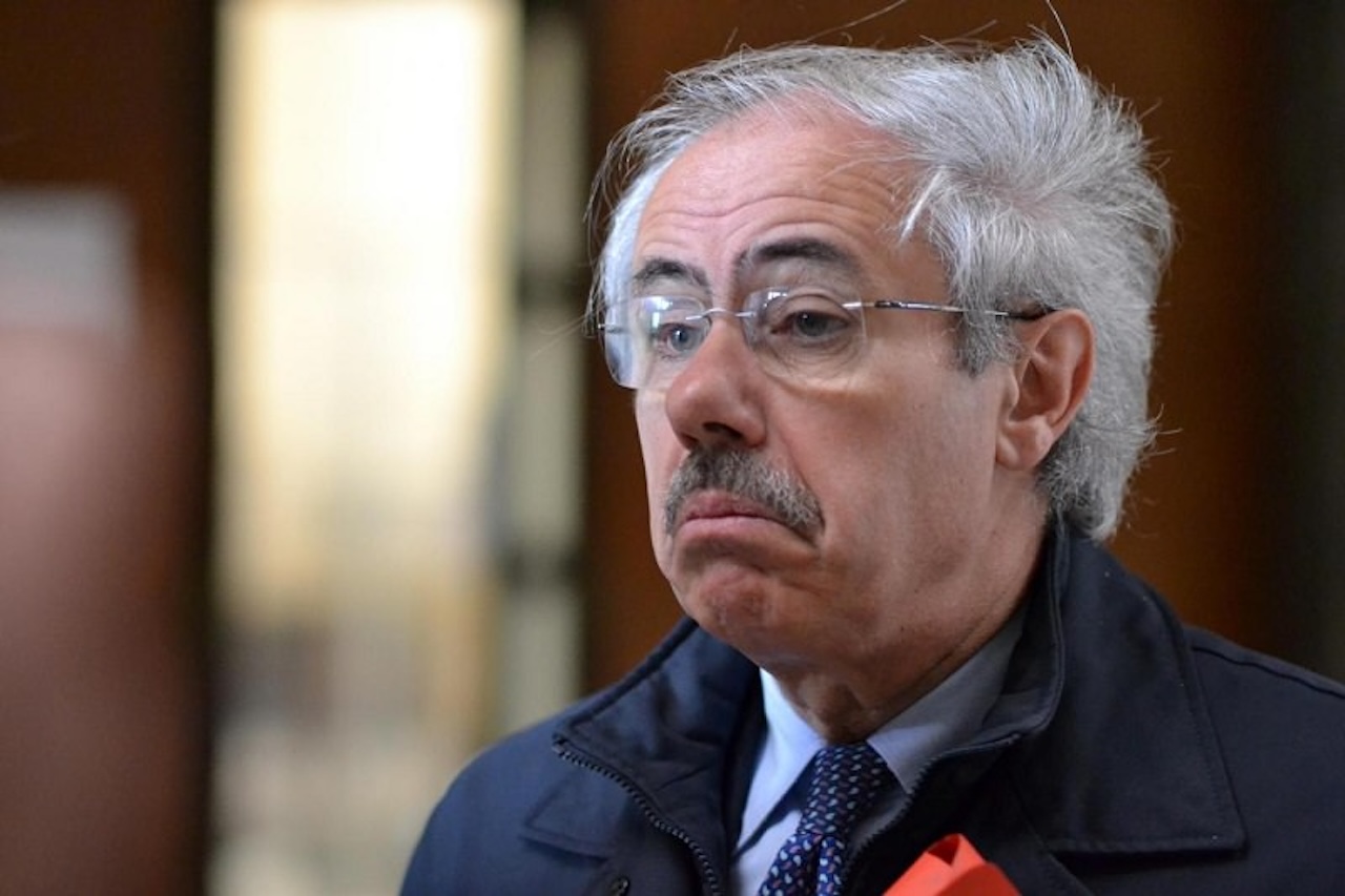 Frana di Niscemi, in Procura l’ex governatore Raffaele Lombardo: sarà ascoltato dai magistrati