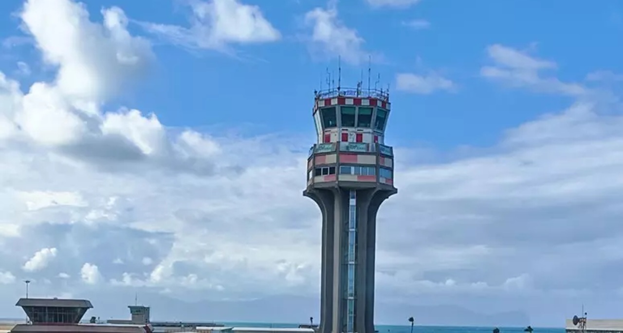 Palermo, scavalca la recinzione e corre in pista: denunciato, aveva anche un coltello