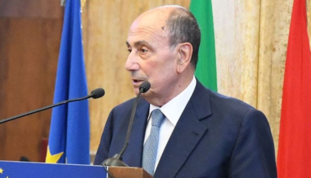 Il rimpasto del governo si avvicina: l’ultimatum di Schifani