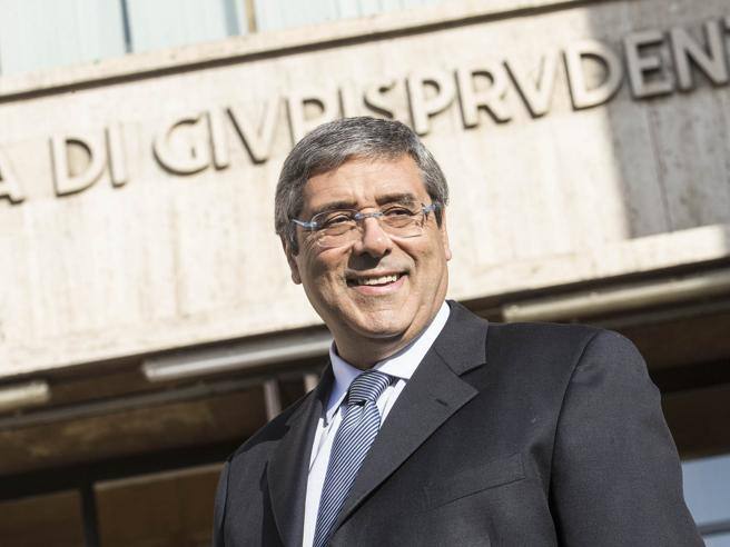 Cassazione annulla i domiciliari per Totò Cuffaro: atti rinviati al Riesame