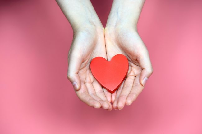 Dal tirocinio alla donazione del midollo: studente di Medicina salva un bimbo con leucemia