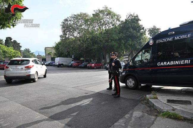 Blitz nel quartiere Boccadifalco di Palermo: raffica di denunce, sequestri e sanzioni per oltre 16mila euro – VIDEO