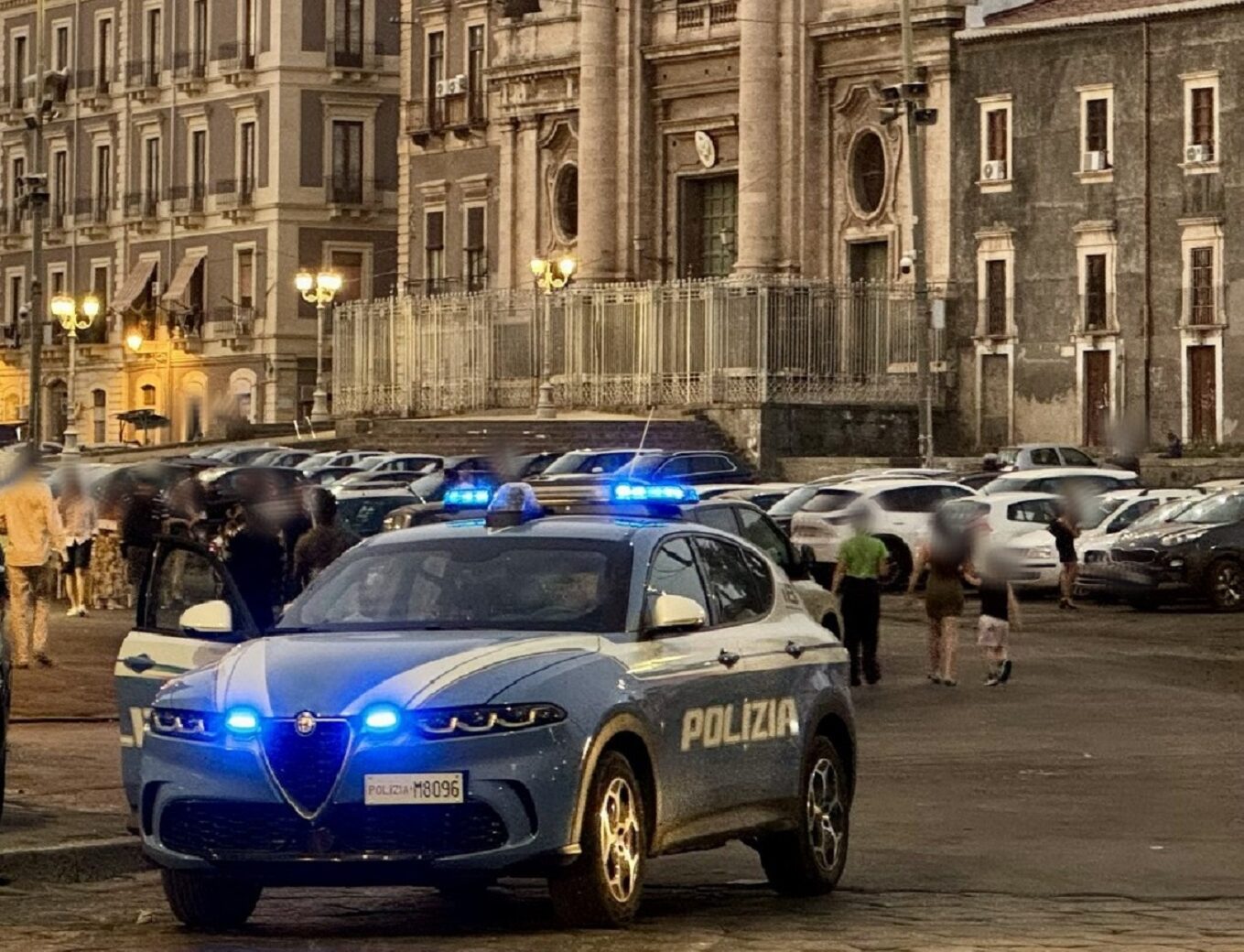 Catania, nei guai i titolari di una panineria e di un lounge bar