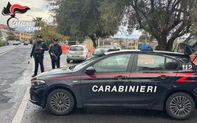 Incidente all’incrocio di Gravina di Catania: denunciato un uomo che guidava ubriaco