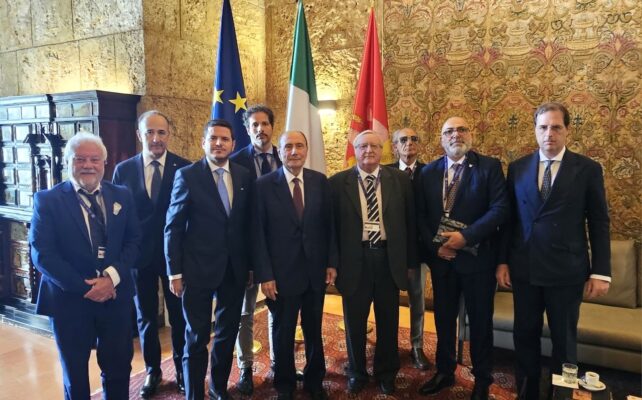 Caro carburante, Schifani e Galvagno incontrano gli armatori siciliani a Palazzo dei Normanni