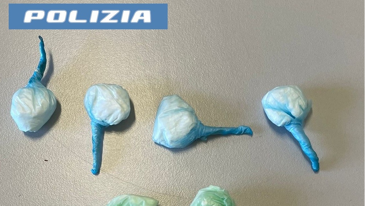 Catania, 21enne di Biancavilla arrestato per spaccio