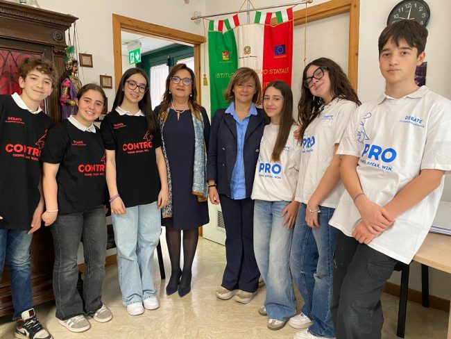 Debate Internazionale a Zagabria: L’Istituto Cavour al camp “FAKE”