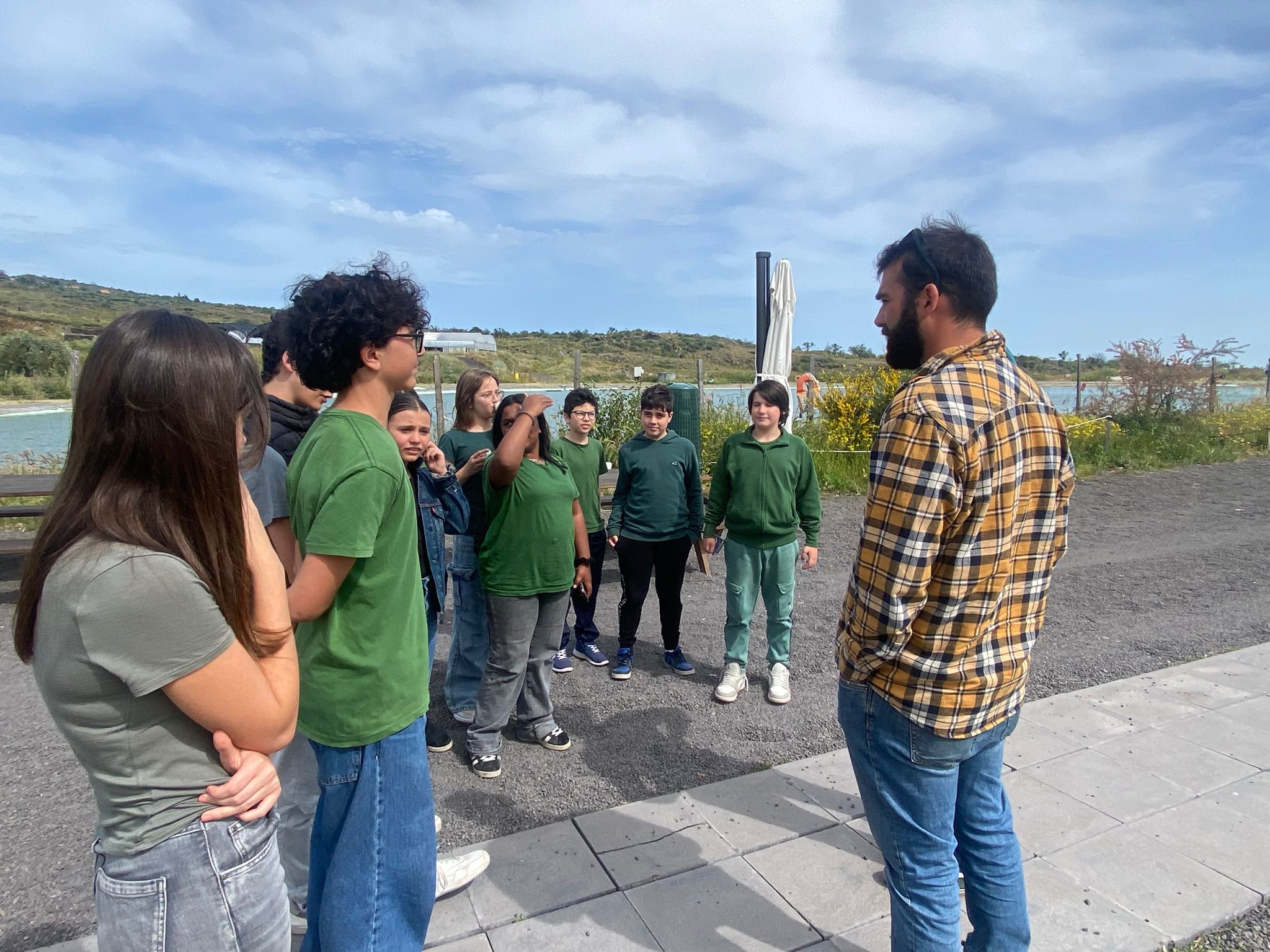 I.C.S. “I. Calvino” di Catania in visita aziendale. Investire nella propria terra: l’esempio virtuoso dell’Agroittica Siciliana