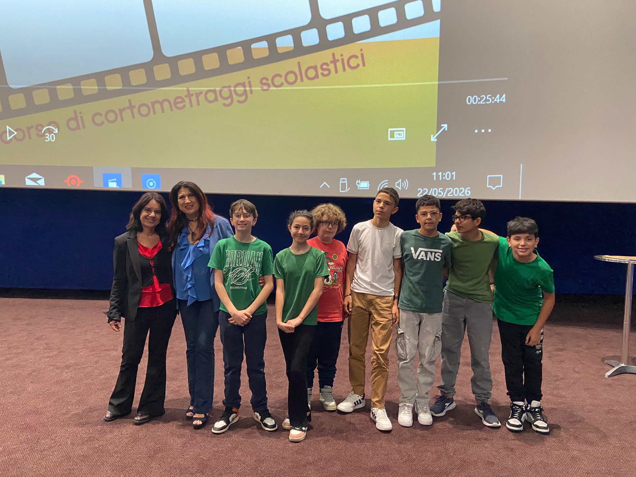 Il cinema dei ragazzi diventa lezione di legalità e gentilezza: gli studenti raccontano il presente a “Piccoli registi cercasi” con l’ICS “Italo Calvino” di Catania