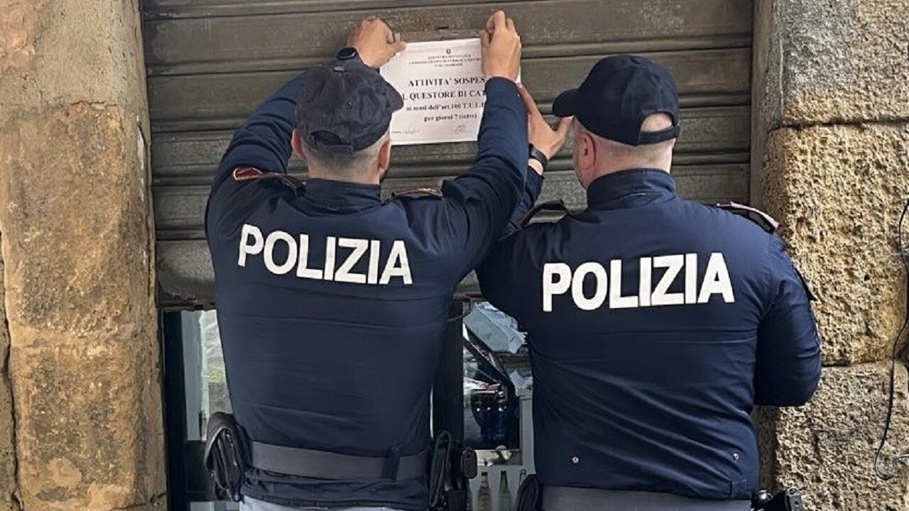 Smantellato luogo di ritrovo per pregiudicati nel Catanese