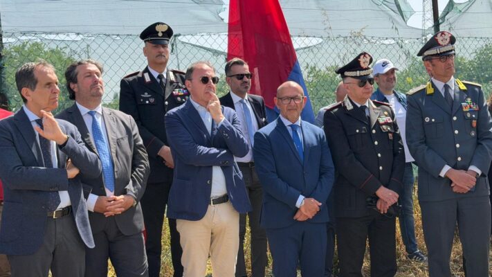 A Catania dall’agrumeto confiscato alla mafia raccolte arance per le famiglie in difficoltà