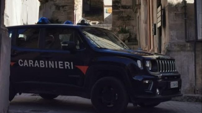 Spaccio nel Ragusano, i carabinieri di Chiaramonte Gulfi arrestano un 19enne del luogo