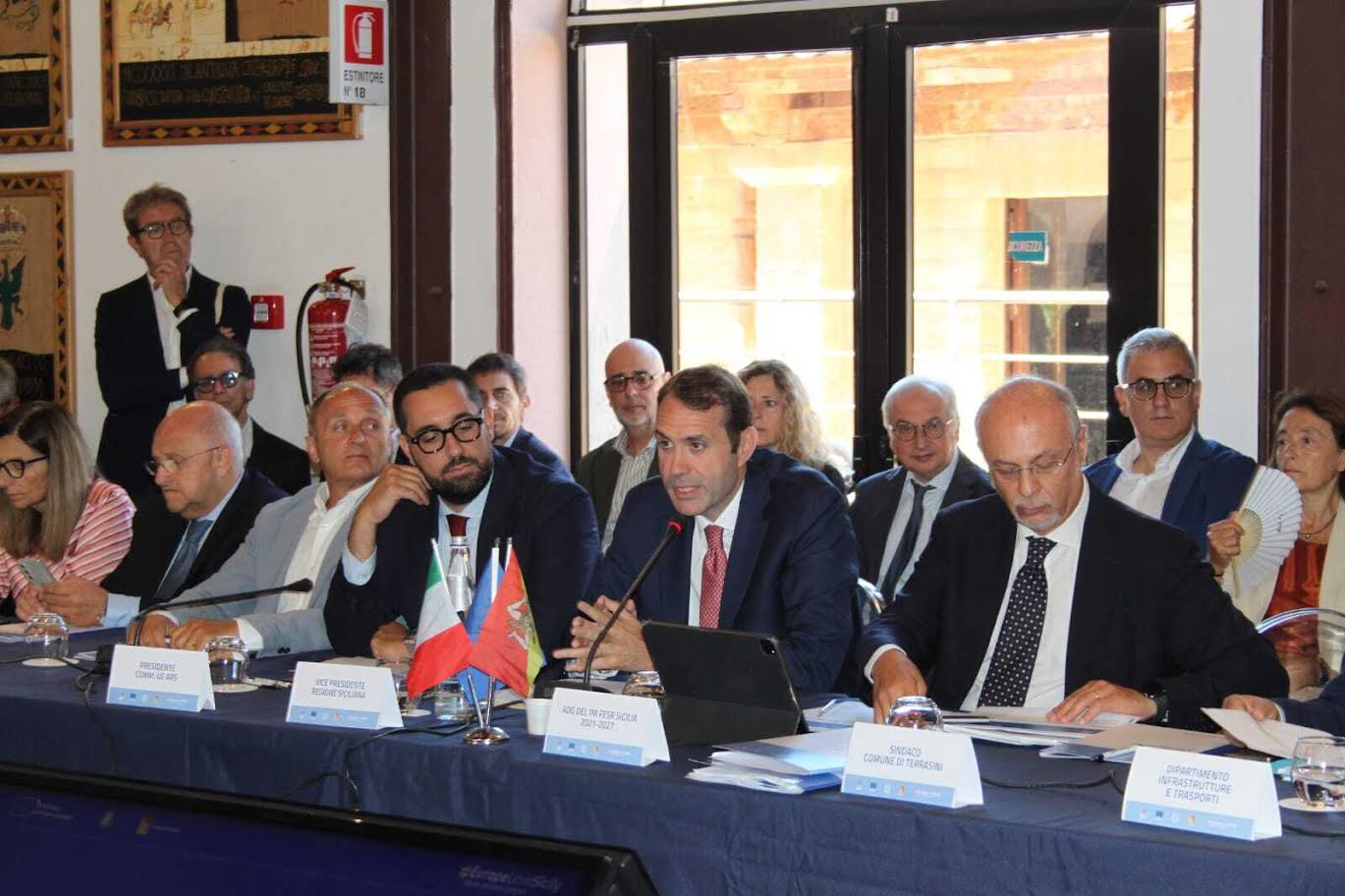 Fondi Ue, via libera alla rimodulazione Fesr: 192 milioni in più per l’edilizia residenziale pubblica e sociale