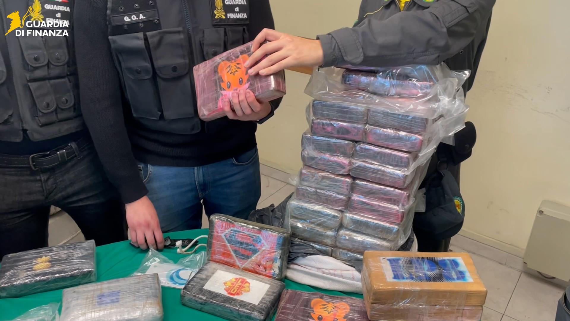 Operazione “Abisso”, 15 arresti tra Sicilia e Malta: beni sequestrati per 700mila euro