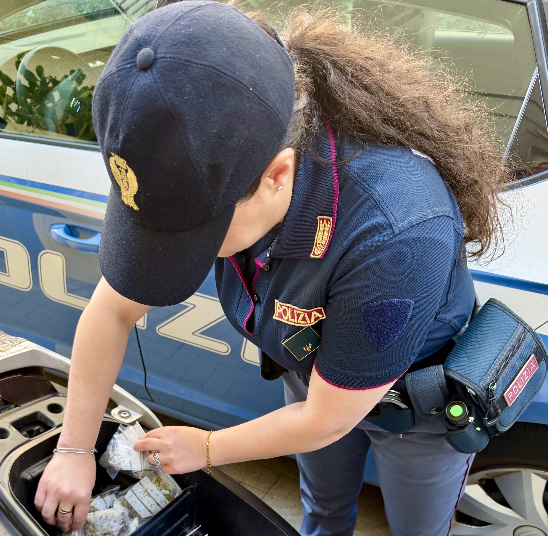 Controlli antidroga a Catania: arrestati tre giovani e sequestrata marijuana e hashish