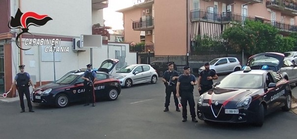 Mascalucia, controlli straordinari dei Carabinieri: multe per oltre mille euro e un assuntore segnalato