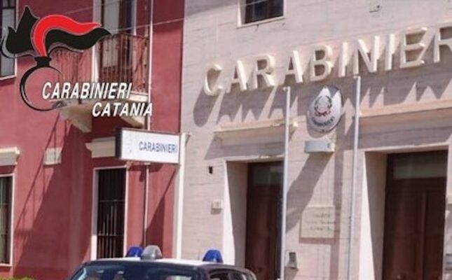 Ramacca, controlli interforze nei locali pubblici: scoperti otto lavoratori irregolari in due pub