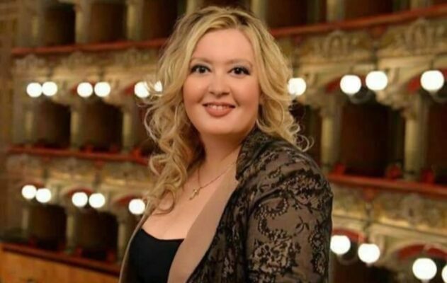 La giornalista Elisa Guccione premiata al Grand Tour Festival: riconoscimento alla sua voce libera e indipendente