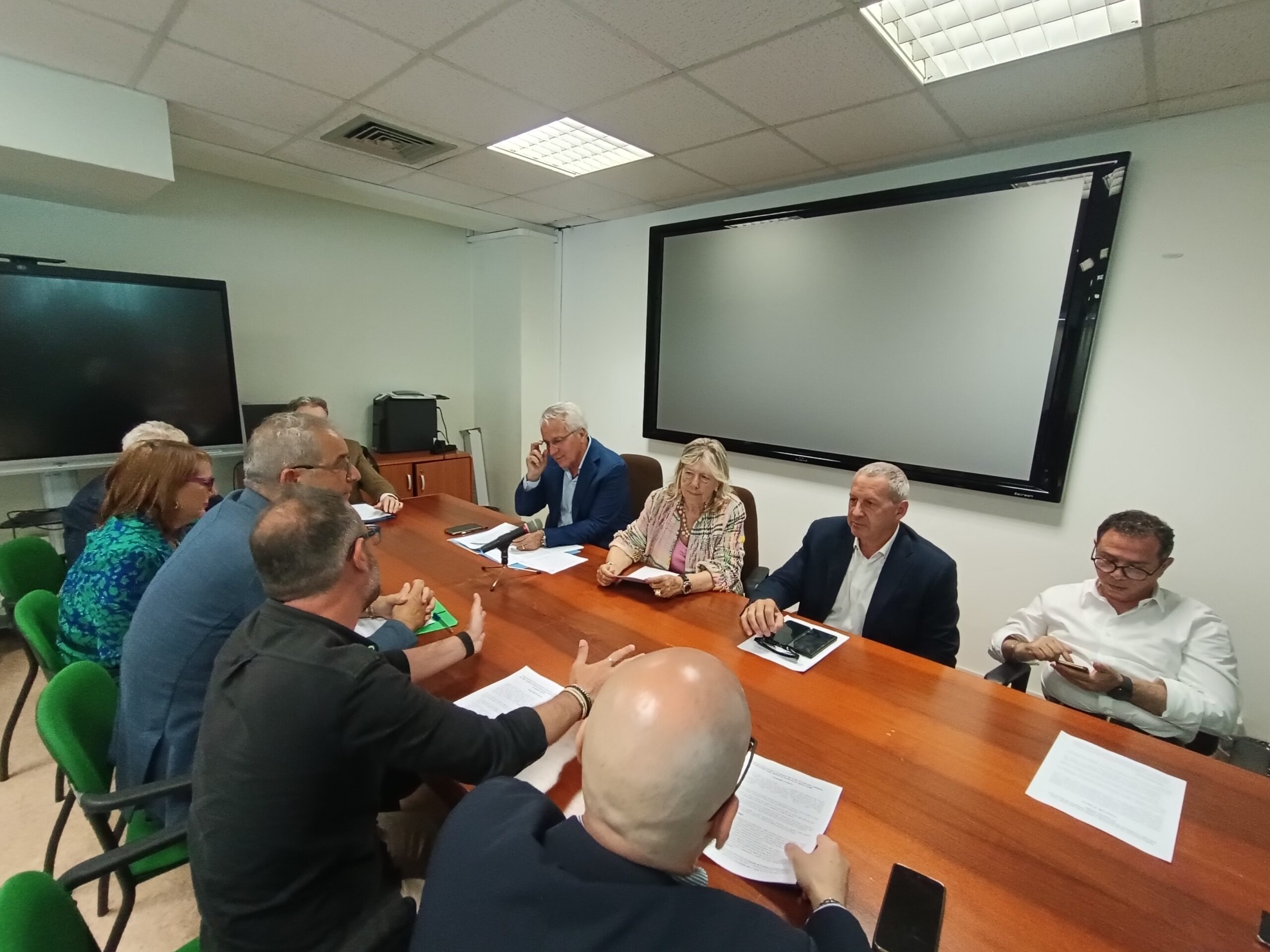 Emergenza caldo e sicurezza sul lavoro, la Regione convoca i sindacati