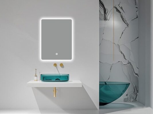 Specchi bagno, dal LED ai modelli contenitore: i consigli di Gruppo San Marco per la scelta online