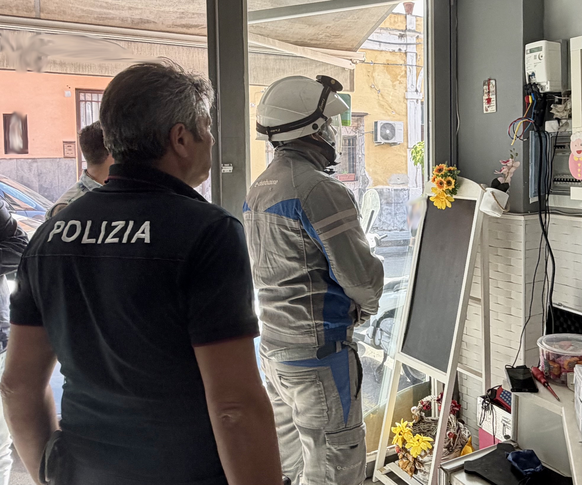 Panificio allacciato abusivamente alla rete elettrica: scoperto furto di energia da 8mila euro, arrestato il titolare
