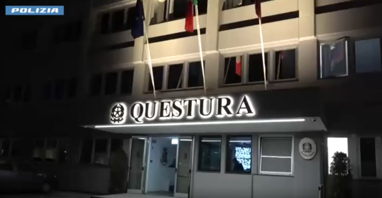 Maxi blitz antimafia a Catania: oltre 200 agenti in azione contro un clan mafioso