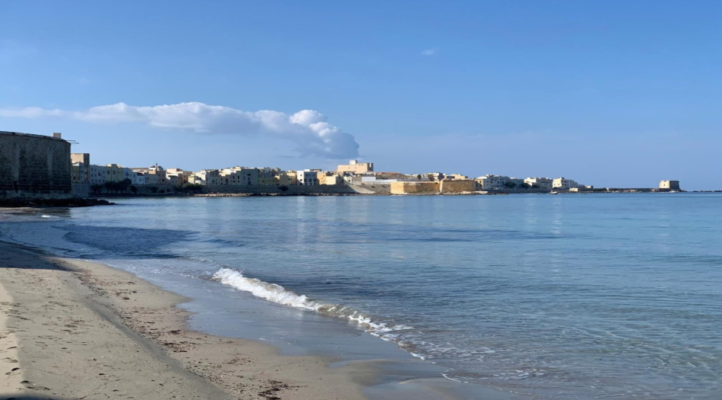 Dalla Regione 5 milioni per la riqualificazione delle spiagge libere dei comuni costieri