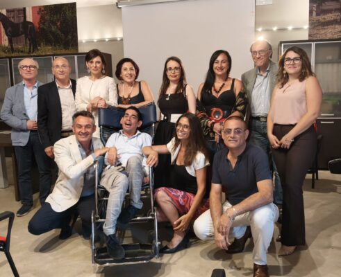 L’onda della bellezza: la redazione di “Brevis” e la lezione di Jean Calogero