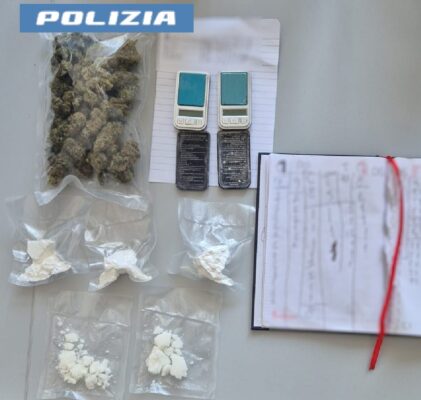 Catania, blitz in un appartamento di San Cristoforo: arrestato 48 enne con la droga in cucina