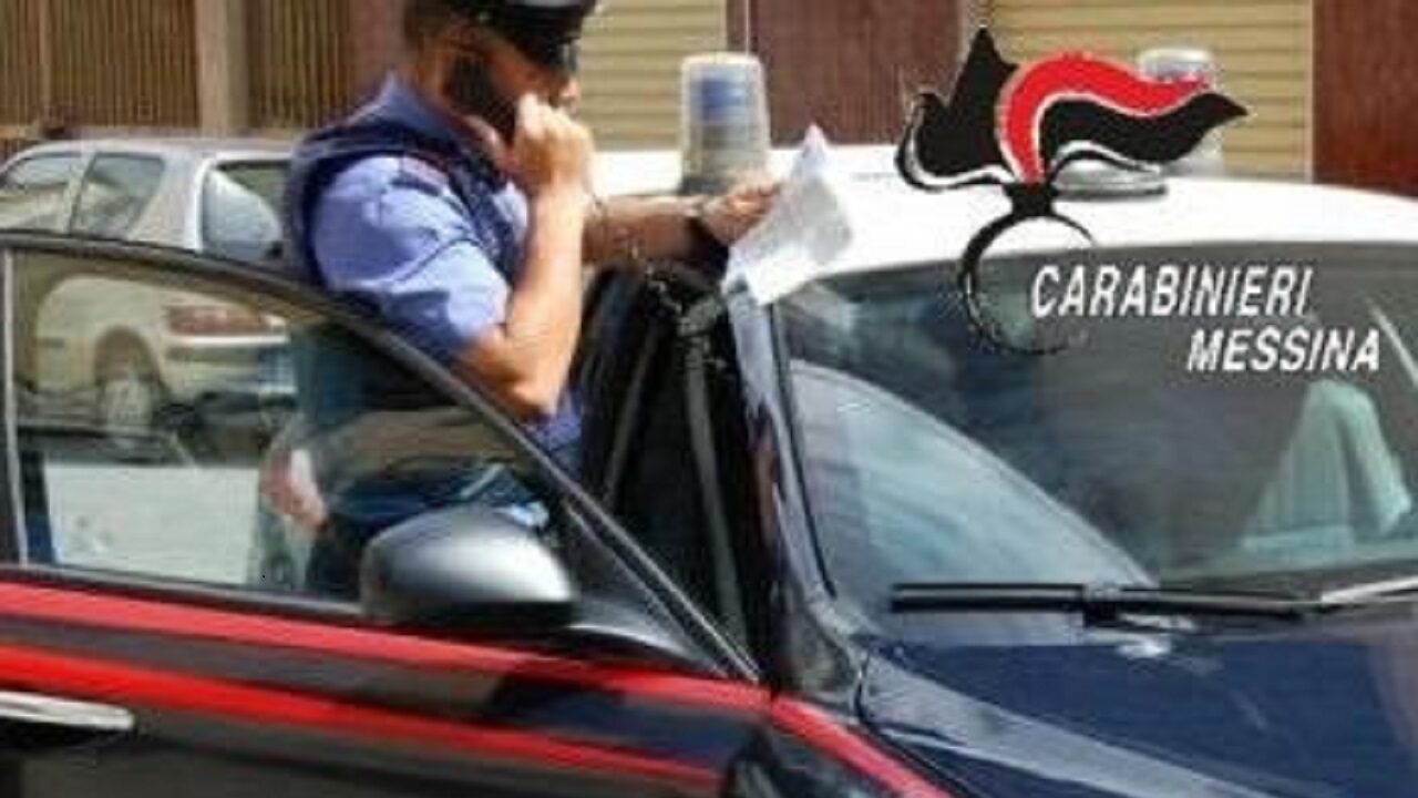 Furto in casa a Milazzo, in manette un giovane armato