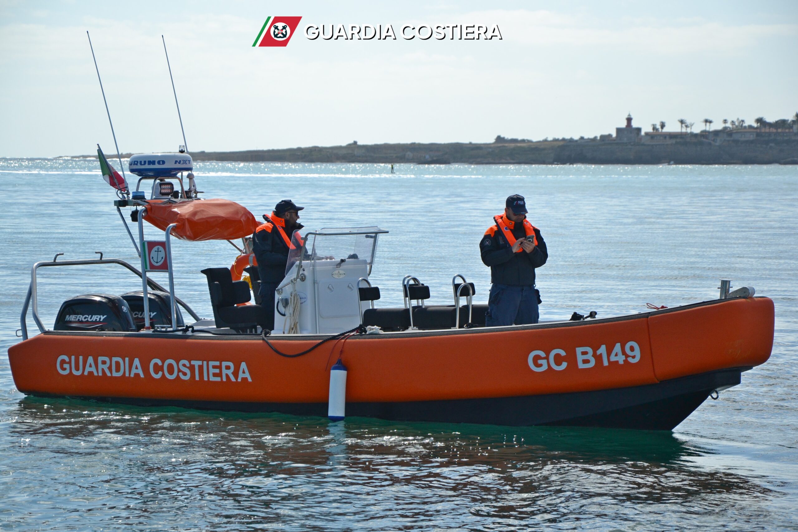 Siracusa, bagnante in difficoltà salvato dalla Guardia Costiera