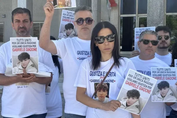 Omicidio stradale a Barrafranca, in piazza si protesta contro la proposta di patteggiamento