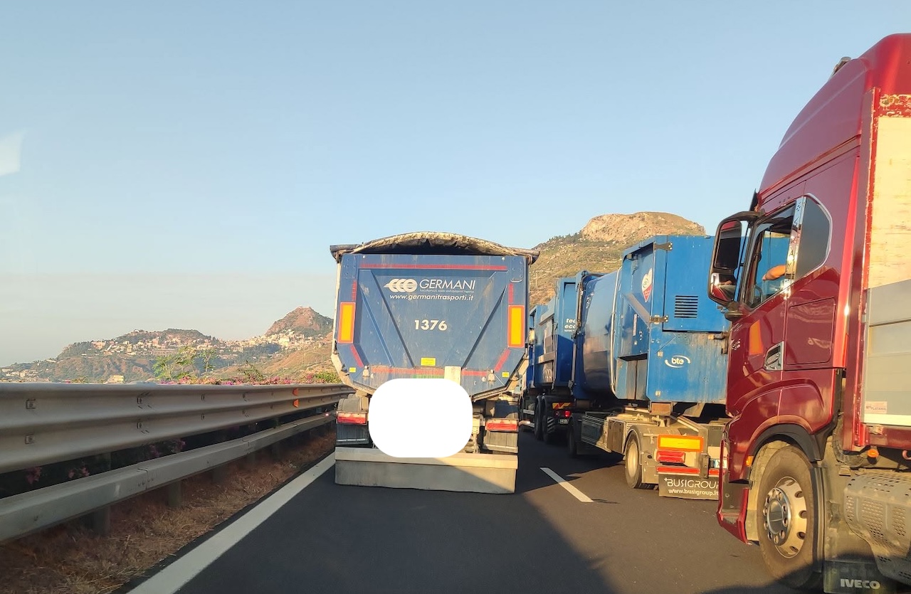 A18, incidente mortale nella galleria Taormina: chiuso tratto fino a Giardini Naxos in direzione Catania