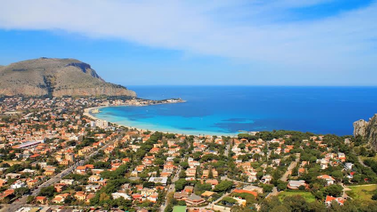 Palermo, oltre 200 milioni per la rinascita della Costa Sud: 31 progetti per restituire il mare alla città